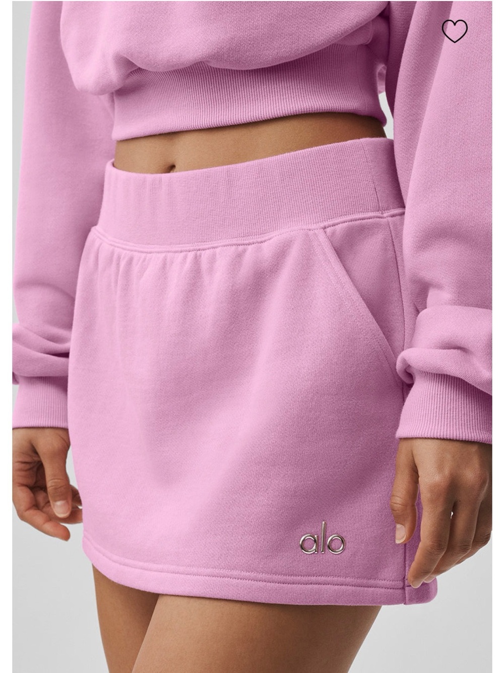 ALO Yoga Accolade Skirt with Side Pockets in Candy Heart Pink Sz Small